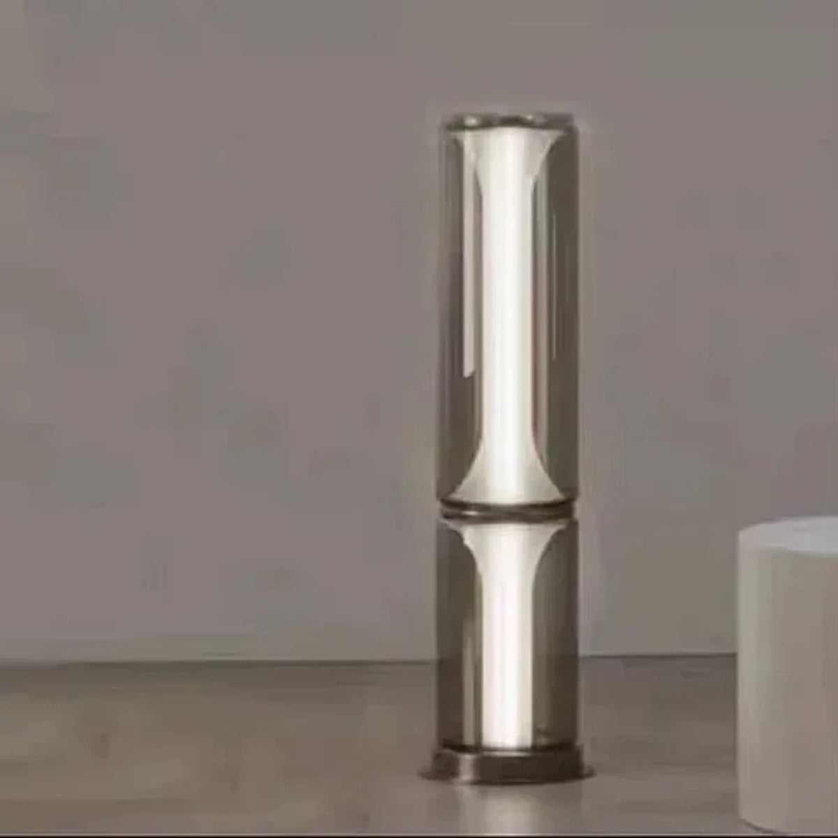 Luminária de Piso Vidro, peça de luminárias de piso da VivaCasa — imagem 11