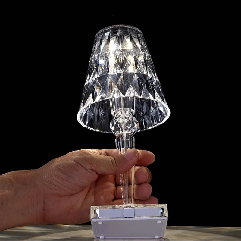 Luminária Luxury de Mesa LED Sem fio Delamantina
