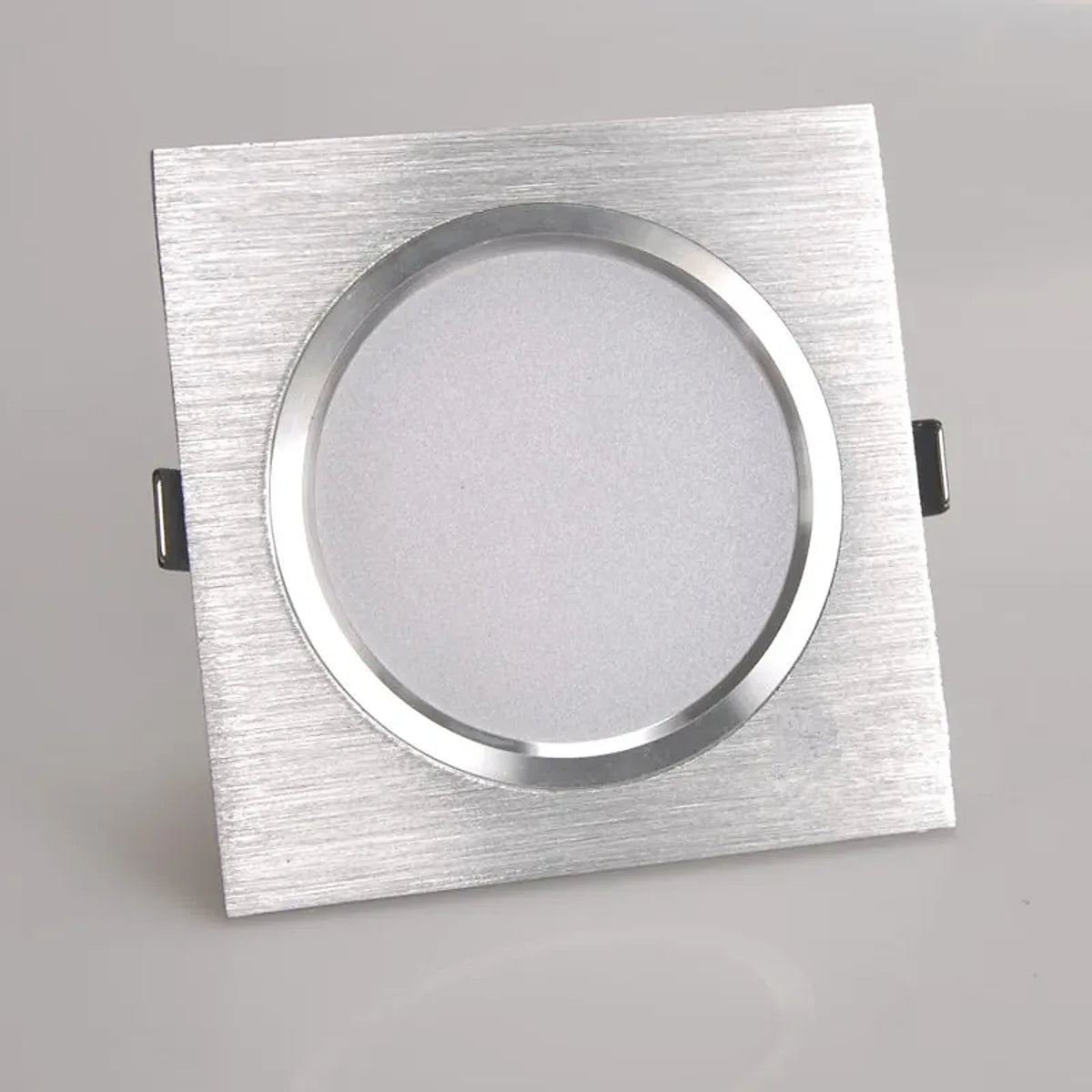 Luminária Pendente Quadrado, peça de pendentes da VivaCasa — imagem 4