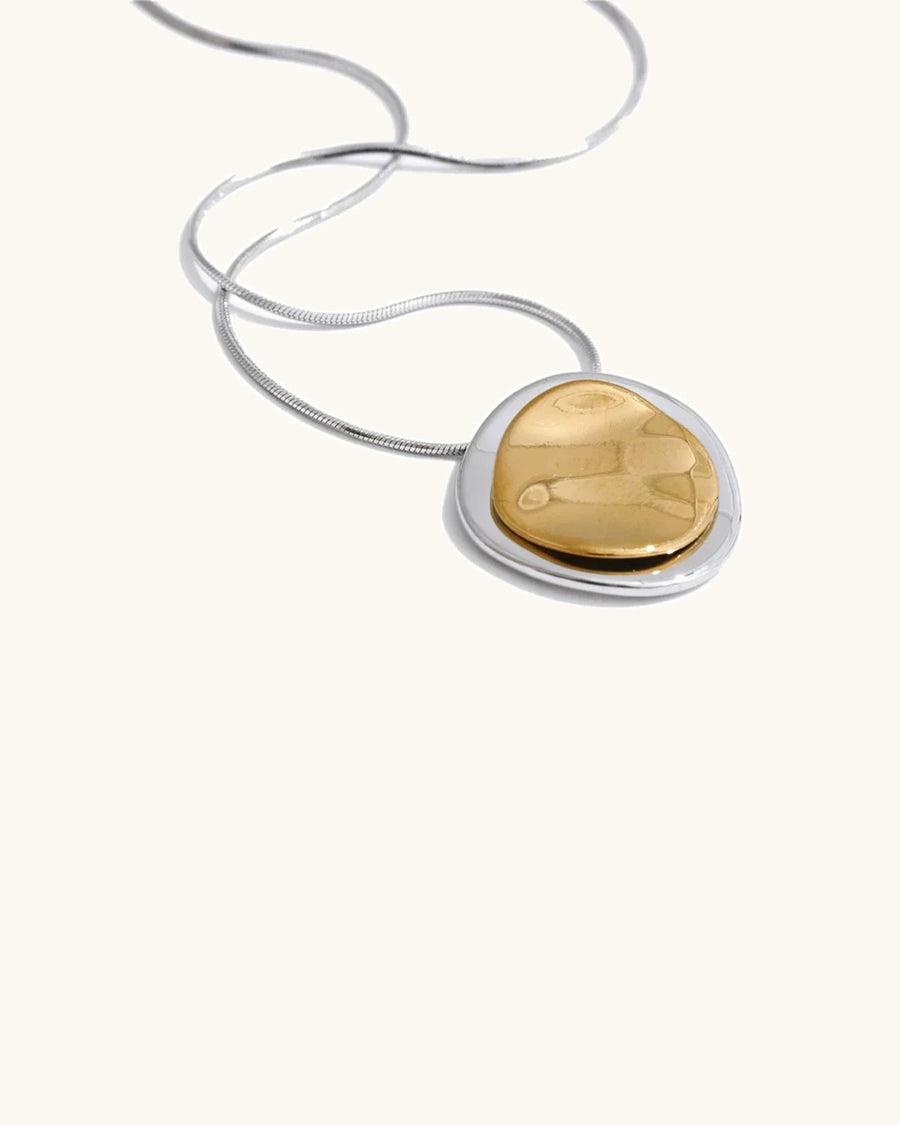 Colar Medalhas Duplas